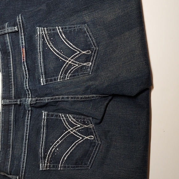 Q-BABY No Gap EMBELLISHED Size  Riding JEANS Dark Wash STRETCH Wrangler 9/10 - Picture 6 of 12